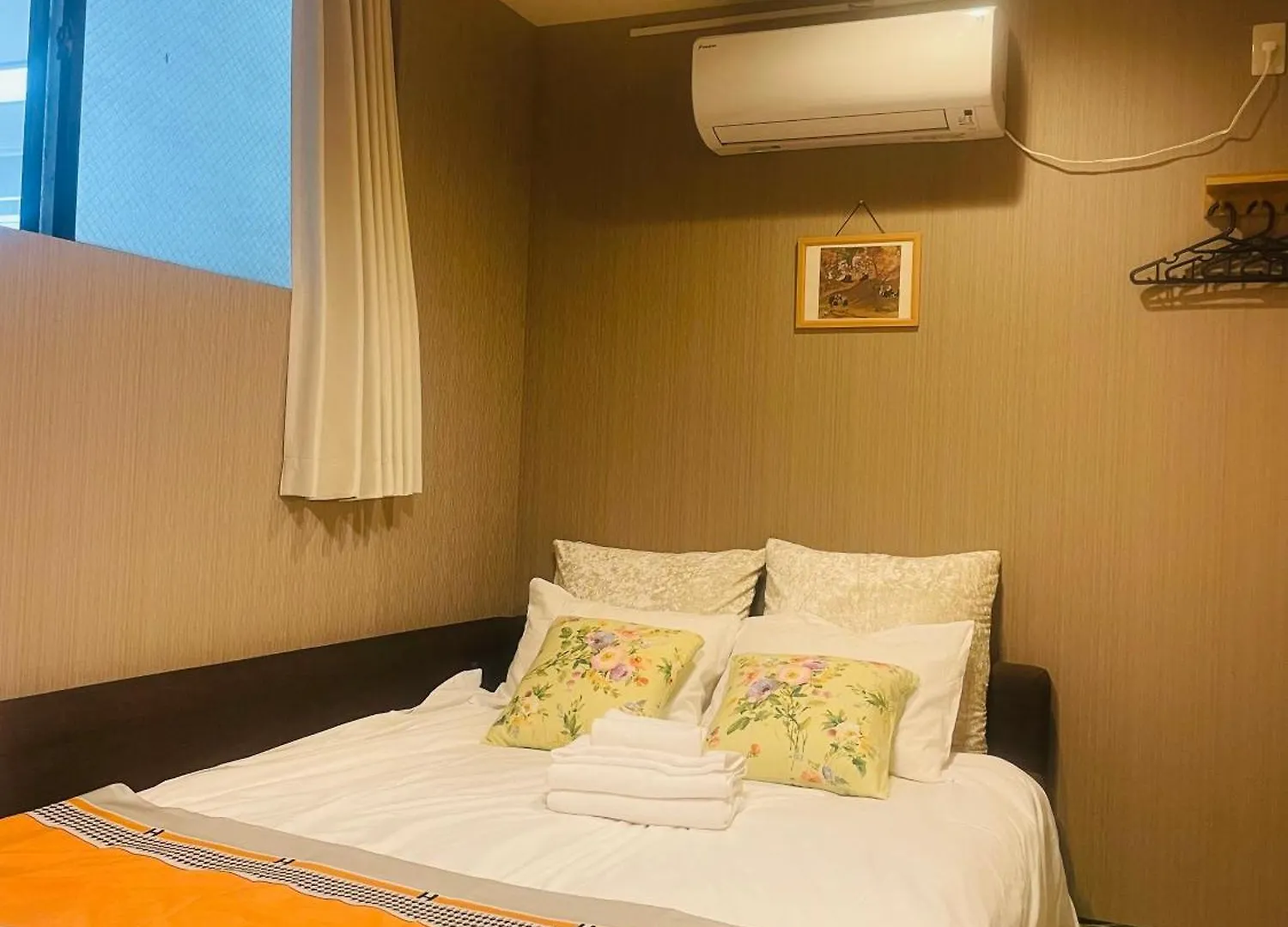 Sky House晴空塔 双人间1 带独立厕所 共用浴室 Apartment Tokyo
