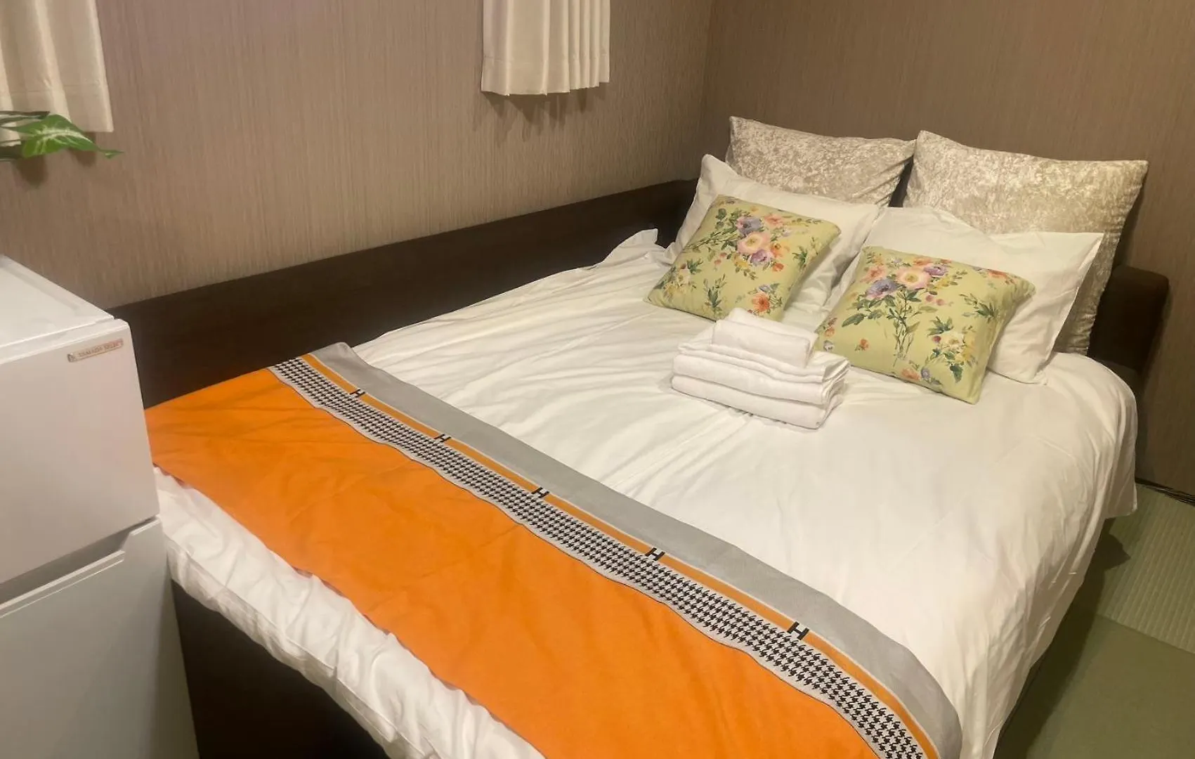 Sky House晴空塔 双人间1 带独立厕所 共用浴室 Apartment Tokyo 0*,  Japan