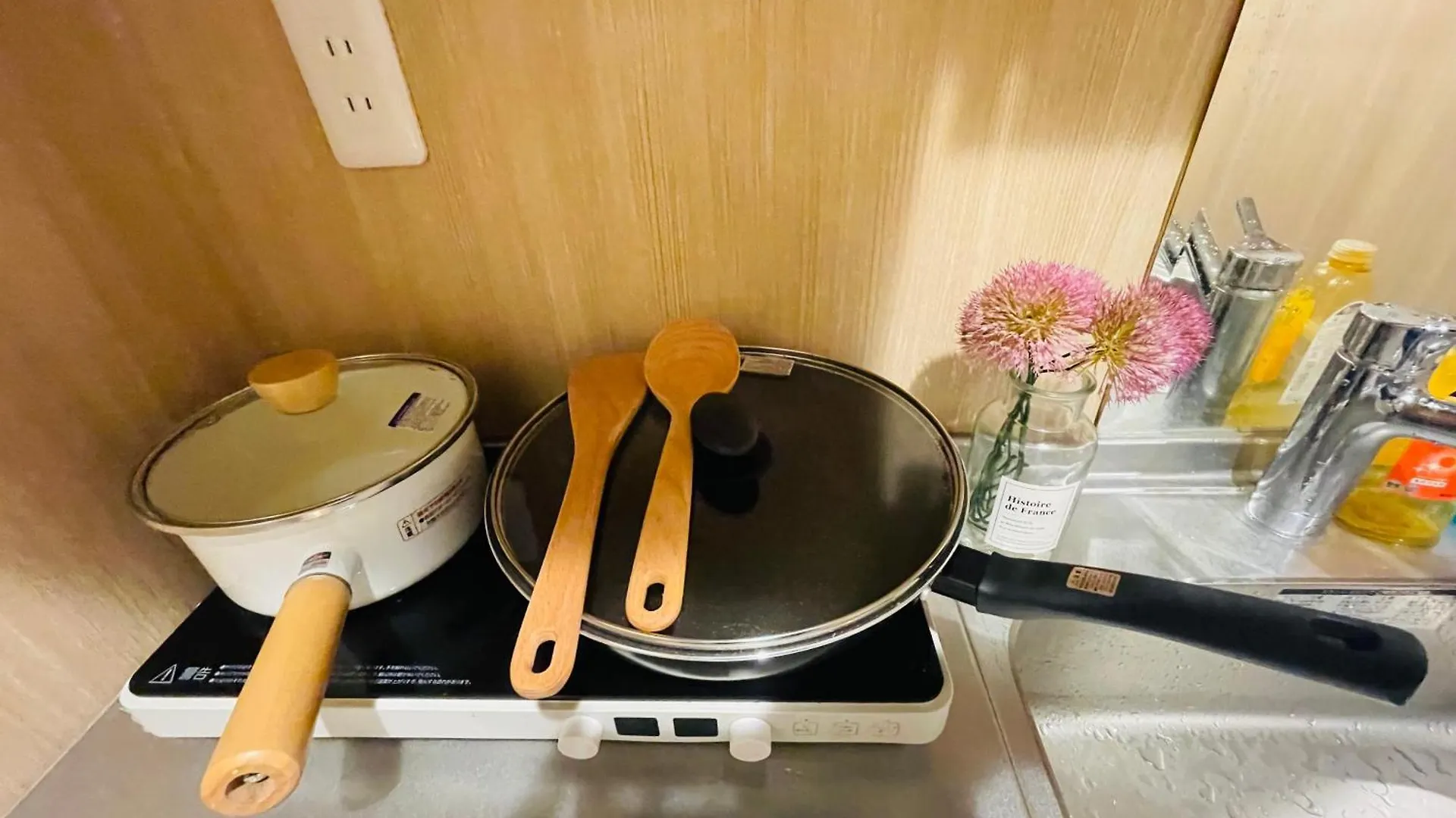Sky House晴空塔 双人间1 带独立厕所 共用浴室 Apartment Tokyo